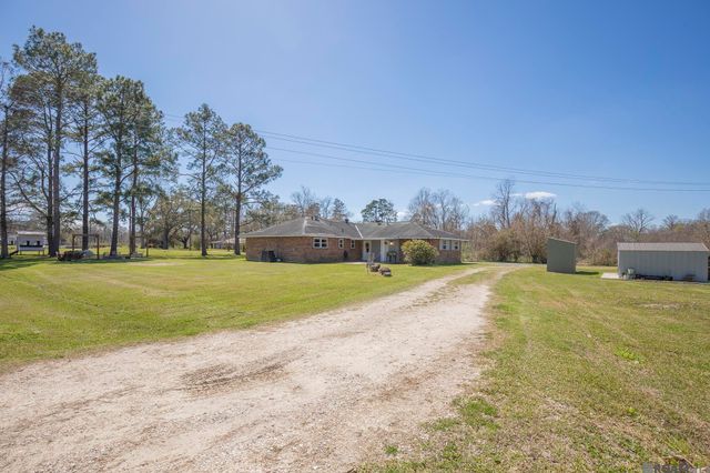 10333 John Savoy Rd, St Amant, LA 70774