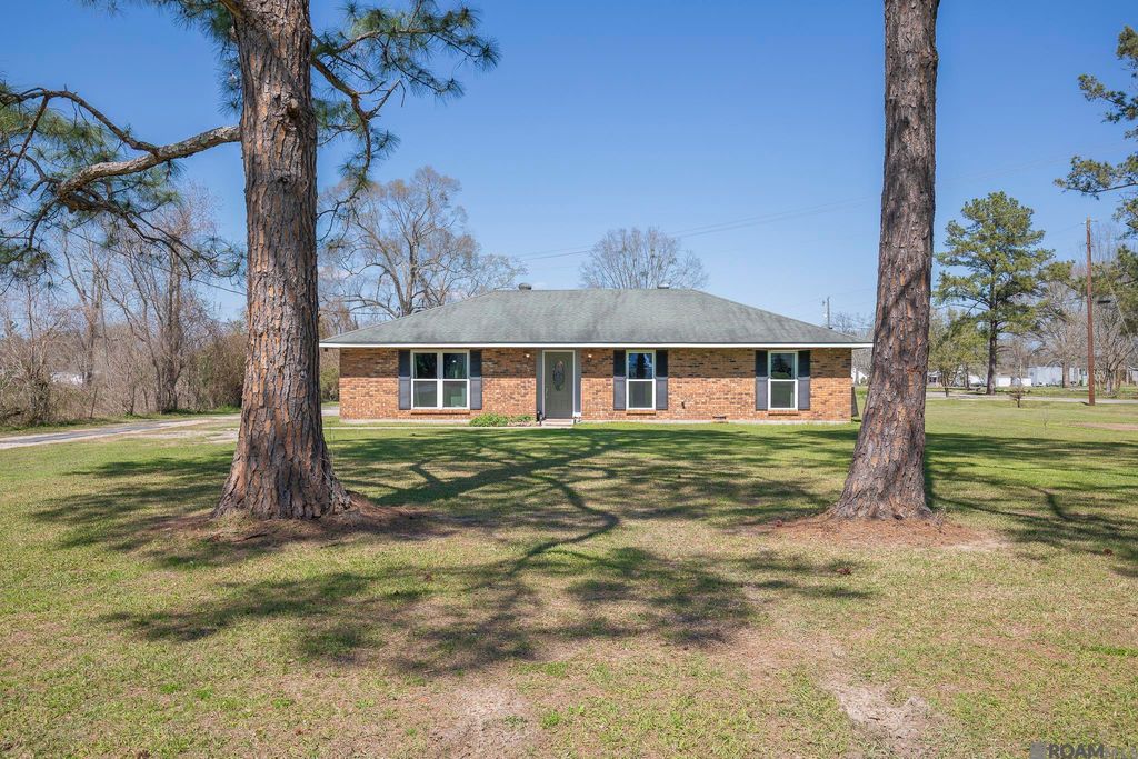 10333 John Savoy Rd, St Amant, LA 70774