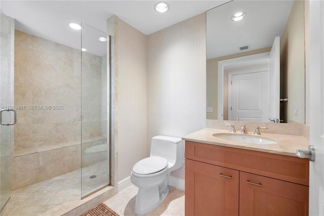 6000 Island Blvd 2406, Aventura, FL 33160