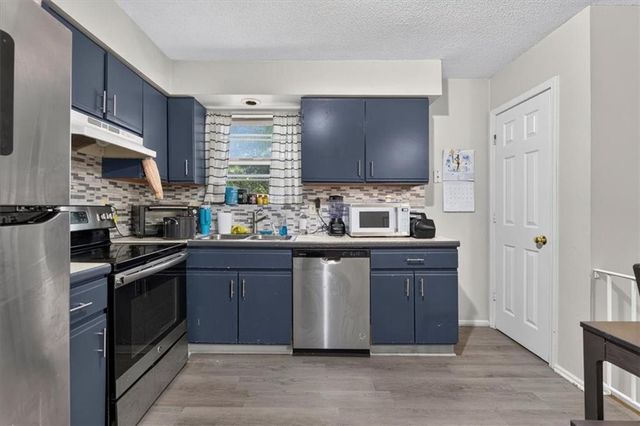 8310 Sterling Avenue, Raytown, MO 64138