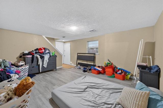 8310 Sterling Avenue, Raytown, MO 64138