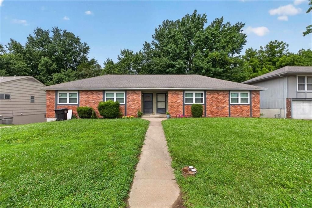 8310 Sterling Avenue, Raytown, MO 64138