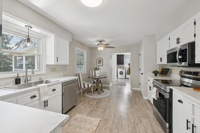 2301 W Glen Hills COURT, Glendale, WI 53209