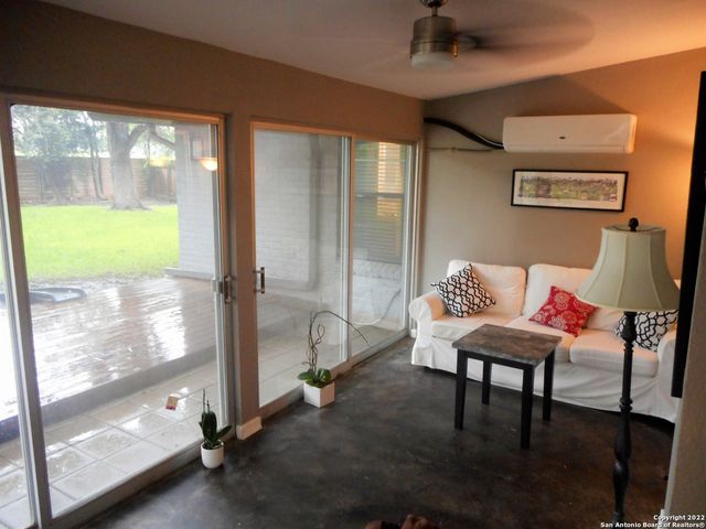 3715 TWISTED OAKS DR, San Antonio, TX 78217