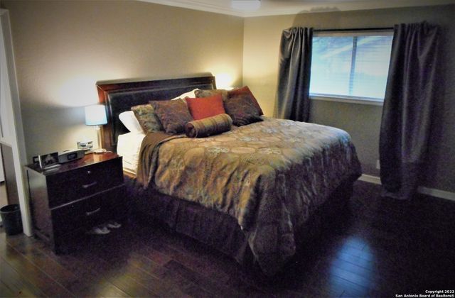 3715 TWISTED OAKS DR, San Antonio, TX 78217