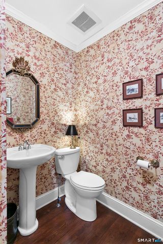 3674 Congress Street, Fairfield, CT 06824