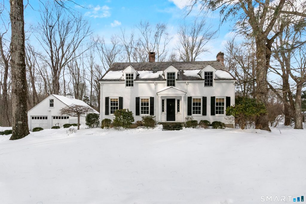 3674 Congress Street, Fairfield, CT 06824