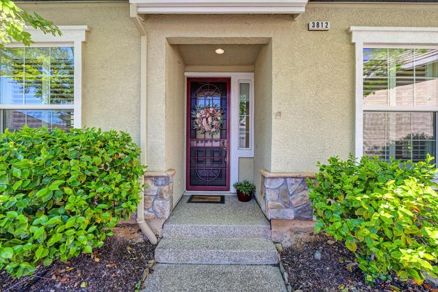 3812 Park Dr, El Dorado Hills, CA 95762