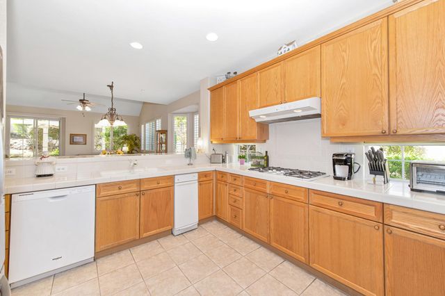 3812 Park Dr, El Dorado Hills, CA 95762