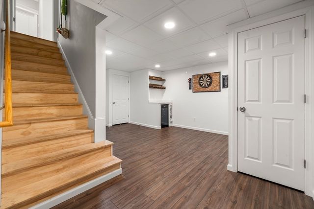 24 Lynn Dr, Attleboro, MA 02703