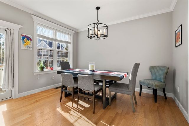 24 Lynn Dr, Attleboro, MA 02703