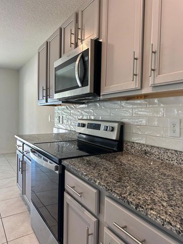 5287 BRACKS LANDING DRIVE, St Cloud, FL 34771