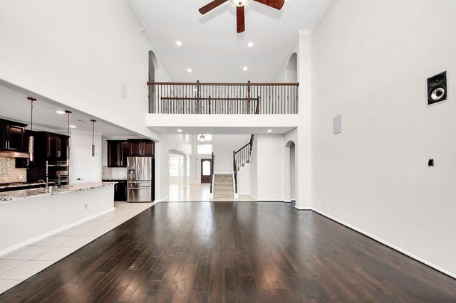 4919 Blackwater Lane, Sugar Land, TX 77479