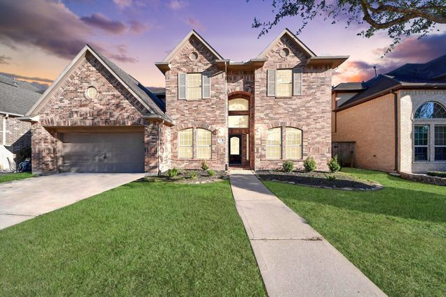 4919 Blackwater Lane, Sugar Land, TX 77479