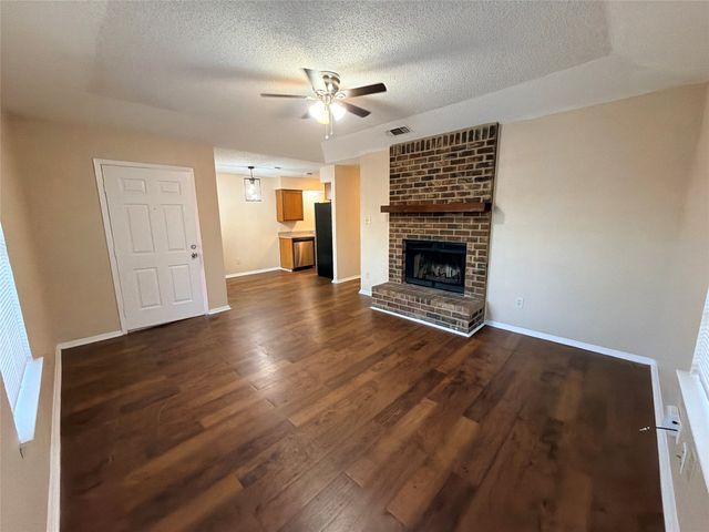 5804 Tinsley Drive, Arlington, TX 76017