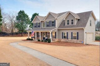 25 Cambridge Farms Drive, Hoschton, GA 30548