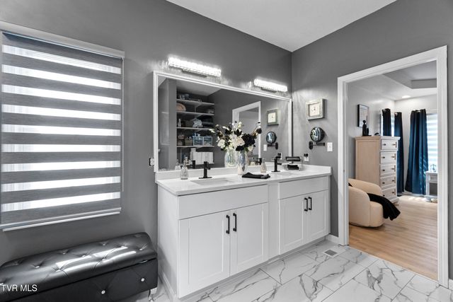 2605 Halifax Drive, Kingsport, TN 37660