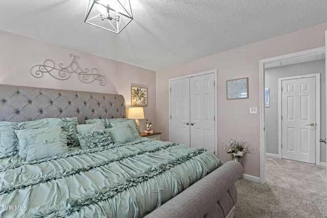 2605 Halifax Drive, Kingsport, TN 37660