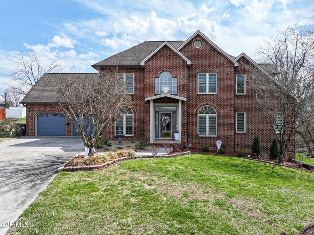 2605 Halifax Drive, Kingsport, TN 37660