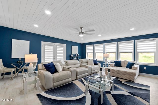 2605 Halifax Drive, Kingsport, TN 37660