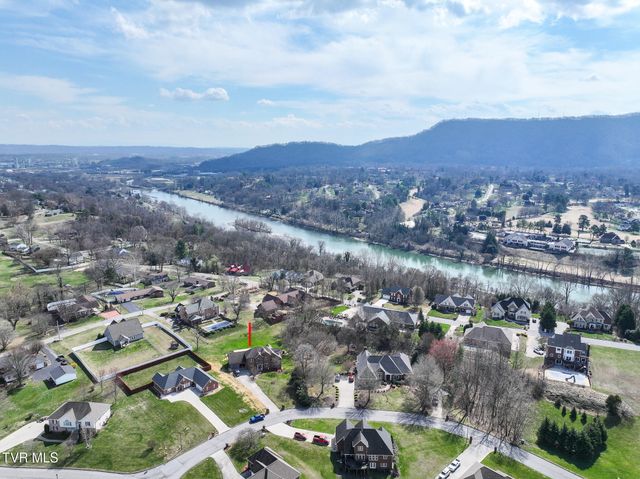 2605 Halifax Drive, Kingsport, TN 37660