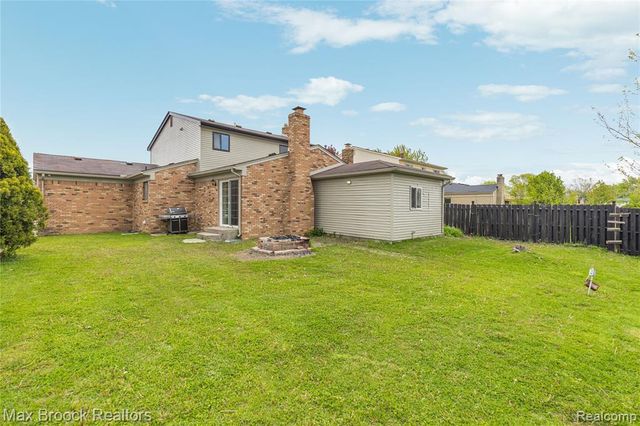 38327 Sleigh Drive, Sterling Heights, MI 48310
