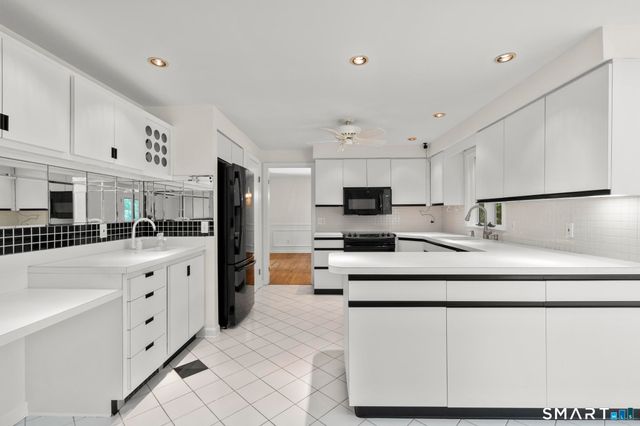 241 Argyle Road, Orange, CT 06477