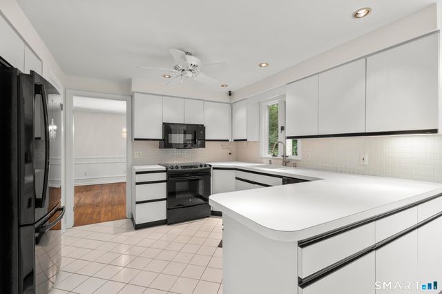 241 Argyle Road, Orange, CT 06477