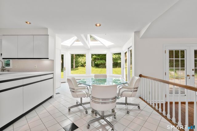 241 Argyle Road, Orange, CT 06477