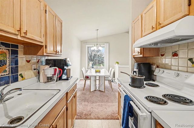 44643 Connecticut Court, Clinton Township, MI 48038