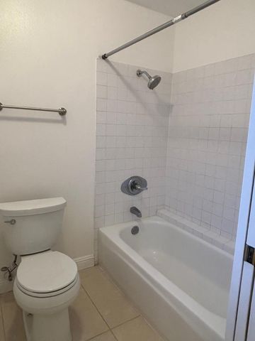 6204 Buena Vista Drive B, Newark, CA 94560