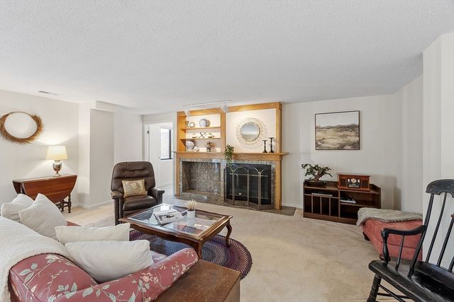 295 W. Wyoming Avenue 10C, Stoneham, MA 02180
