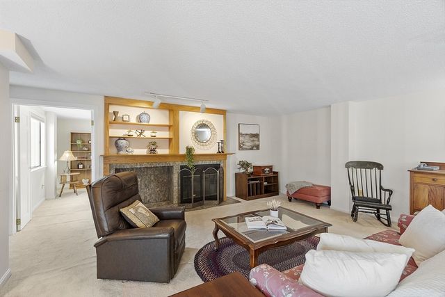 295 W. Wyoming Avenue 10C, Stoneham, MA 02180