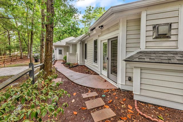 1204 Pine Valley Rd., North Myrtle Beach, SC 29582