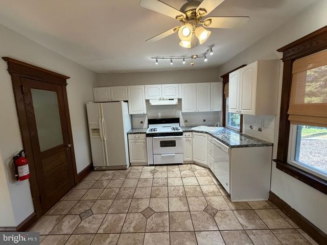 5753 ROGERS AVE, Pennsauken, NJ 08109