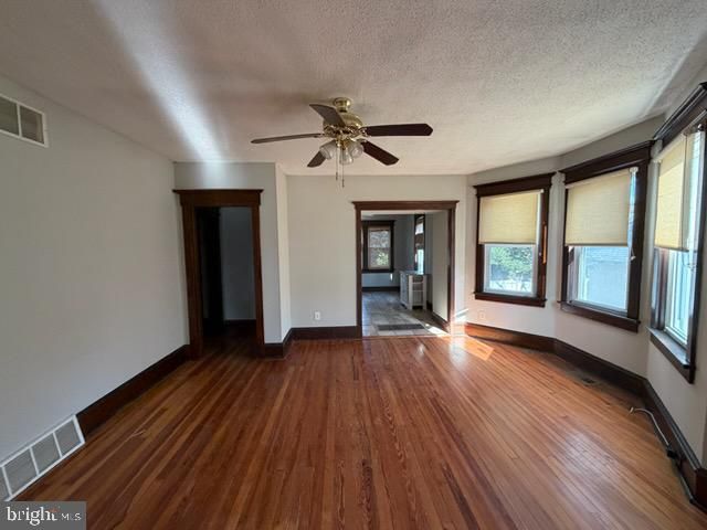 5753 ROGERS AVE, Pennsauken, NJ 08109