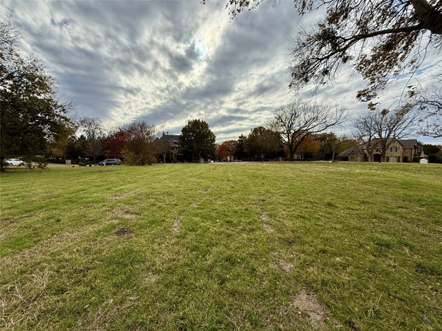 8 Terrabella Lane, Heath, TX 75032