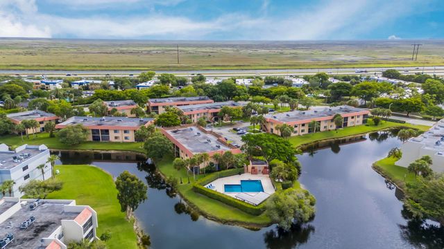 170 Lakeview Drive 203, Weston, FL 33326