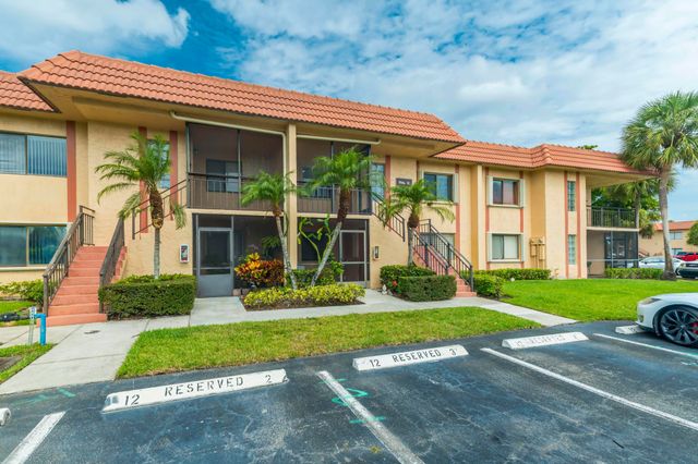 170 Lakeview Drive 203, Weston, FL 33326