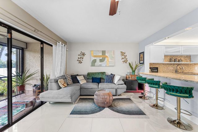 109 Liberty Court 109, Deerfield Beach, FL 33442