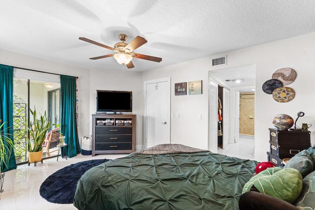 109 Liberty Court 109, Deerfield Beach, FL 33442