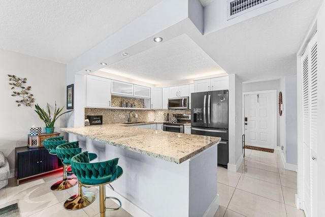 109 Liberty Court 109, Deerfield Beach, FL 33442