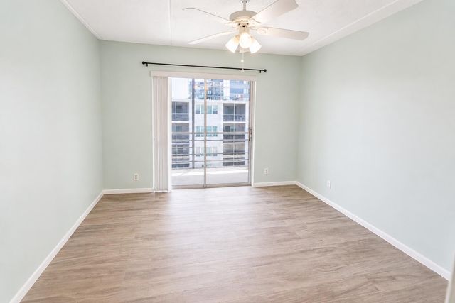 4500 N FLAGLER Drive B21, West Palm Beach, FL 33407