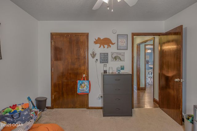 2907 W 17th Street, Joplin, MO 64801