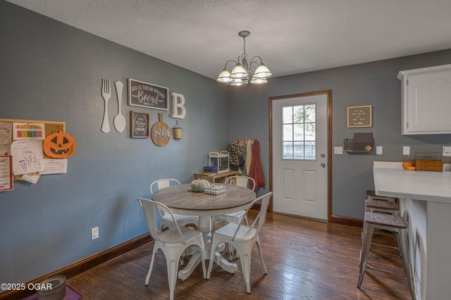 2907 W 17th Street, Joplin, MO 64801