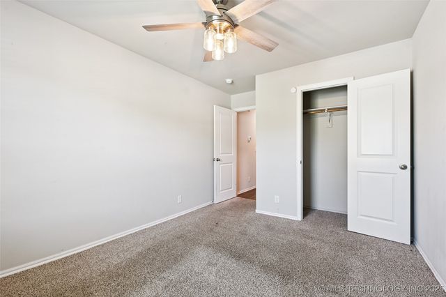 3009 N 24th West Avenue, Tulsa, OK 74127