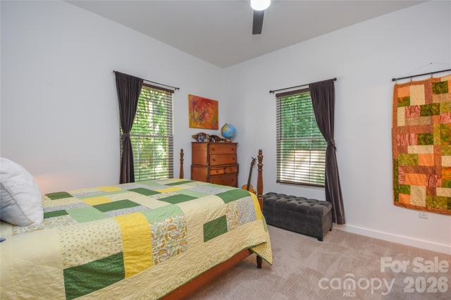 345 W Lowrance Avenue, Mooresville, NC 28115