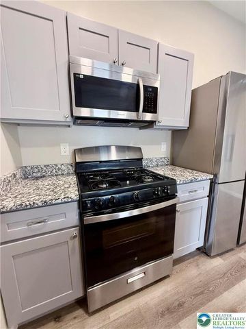 801 West Broad Street, Bethlehem City, PA 18018