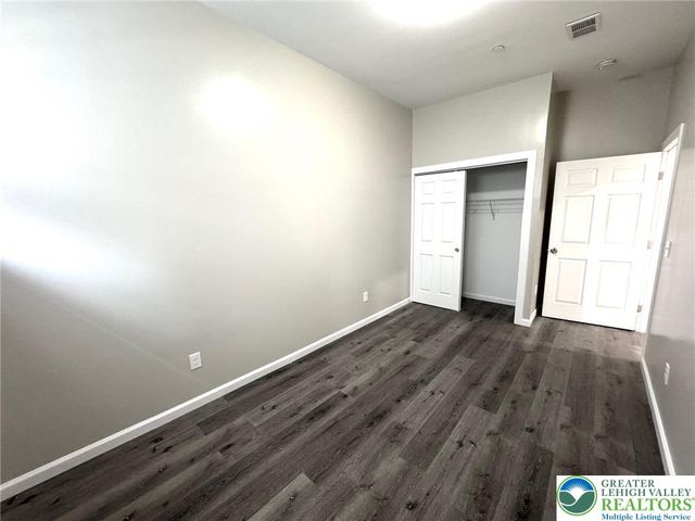 801 West Broad Street, Bethlehem City, PA 18018