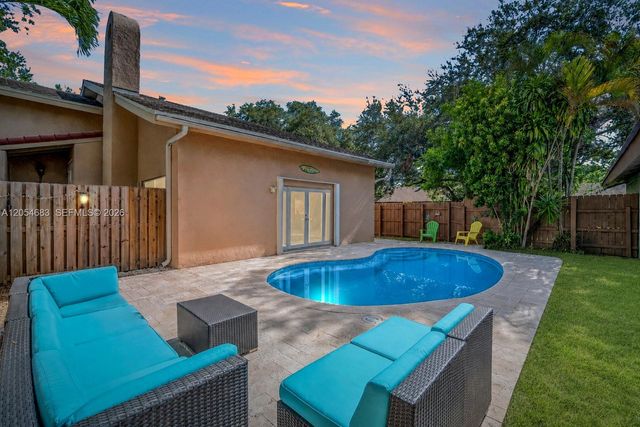 42 Birch Drive, Cooper City, FL 33026